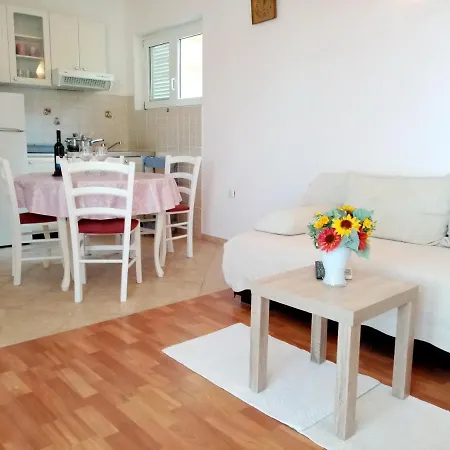 Apartments By The Sea Supetarska Draga - Donja, Rab - 17201 Exterior photo