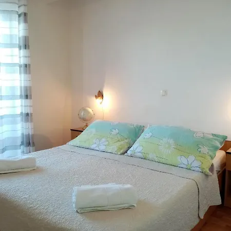 Apartments By The Sea Supetarska Draga - Donja, Rab - 17201 Exterior photo
