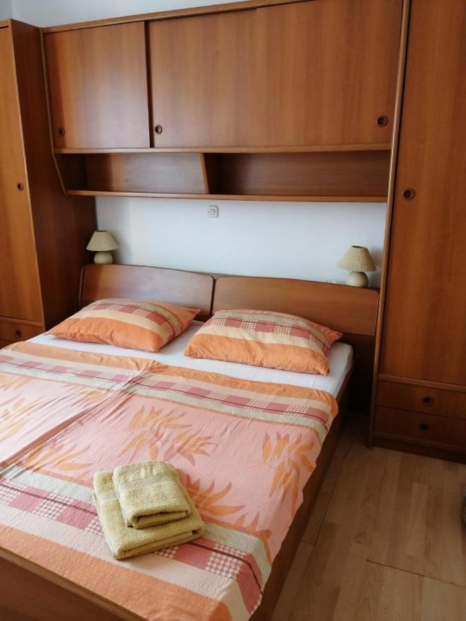 Apartment By The Sea - Donja, Rab - 17201 Supetarska Draga